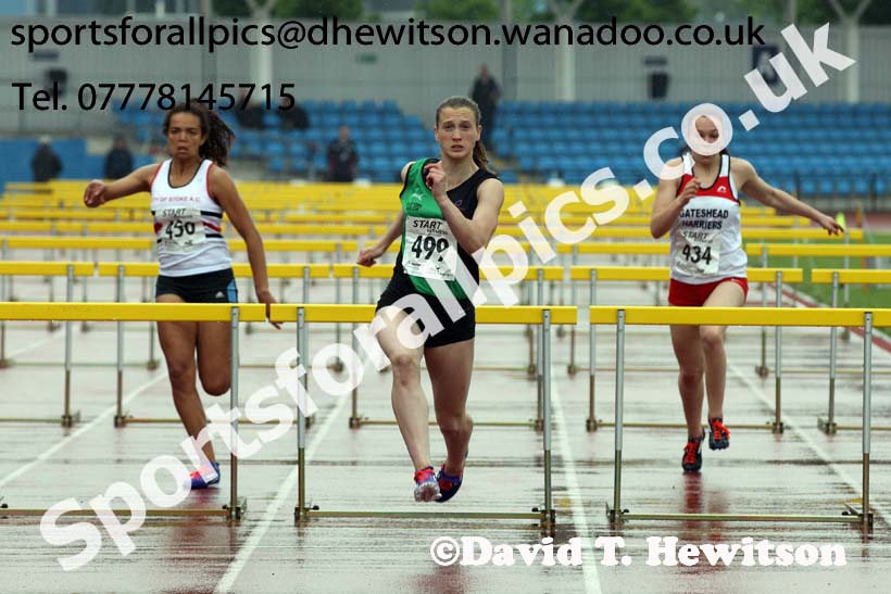 Womens under-20s 100 metres hurdles, Northern Championships, Sport City, Manchester. Photo: David T. Hewitson/Sports for All Pics